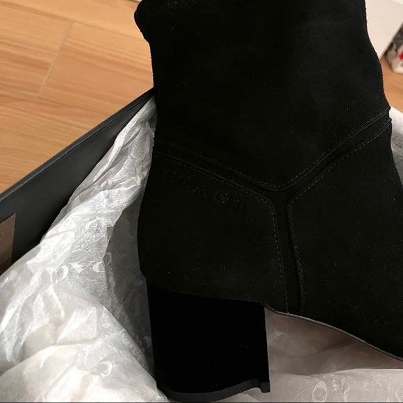 New COACH Gracie Black Suede Ankle Booties / Boots - Size 6 - Picture 8 of 15